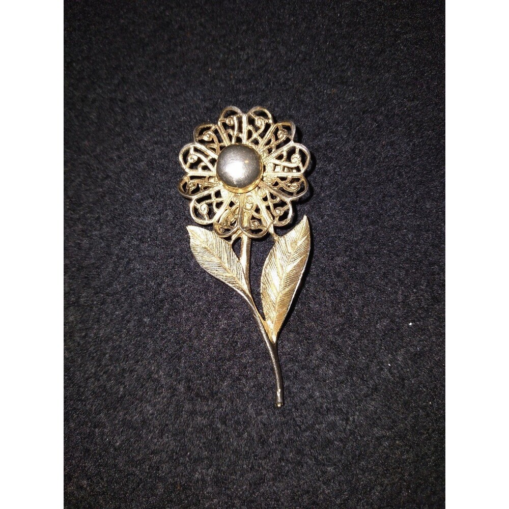 Beautiful Filigree Flower Brooch/Pin